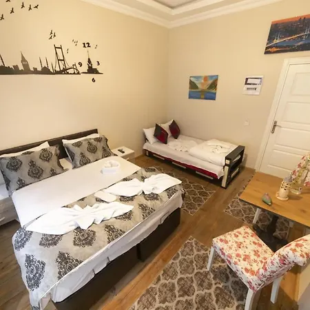 Aparthotel Taksim Pandor *
