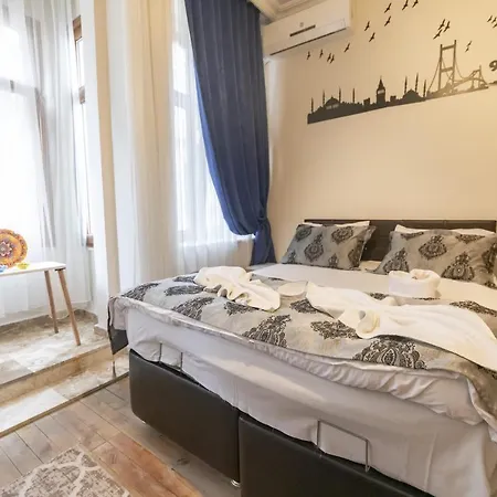 Taksim Pandor